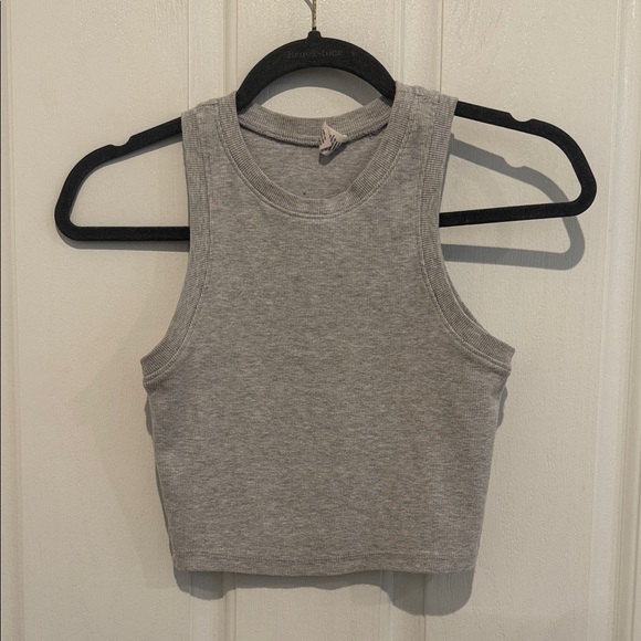 Basic ribbed tank - Picture 3 of 5